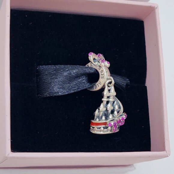 Pandora Disney Parks Holiday Castle Figural Sculpted Fantasyland Charm - Picture 4 of 4